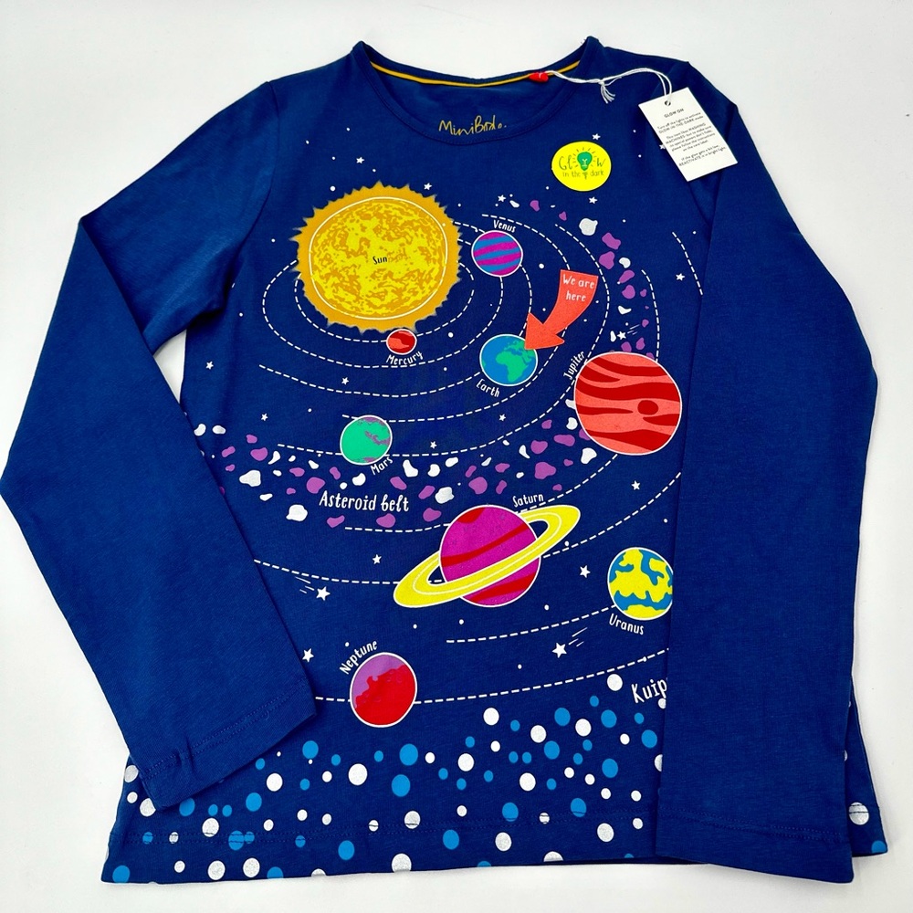 Mini Boden solar system glow in the dark tee 9-10